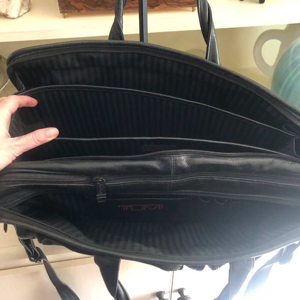 Vintage TUMI 904D3 Black Nappa Leather Laptop Briefcase Messenger Bag Rare - Picture 8 of 12